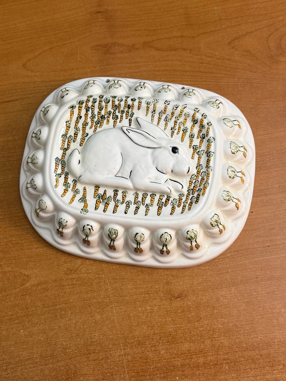 Vintage Sigma, Japan, the tastesetter white rabbit, decor‎